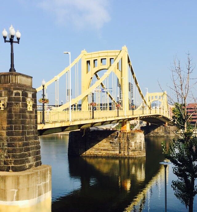 #LovePGH Taste & Explore – A Travel Guide to Pittsburgh 